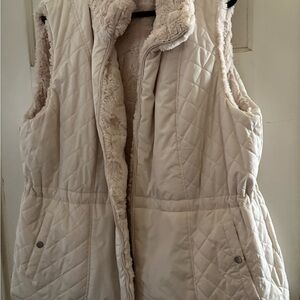Beige Sleeveless Quilted/Plush Reversible Vest